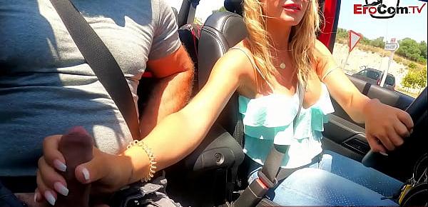 Sex im Cabrio Auto auf Mallorca mit deutscher teen
